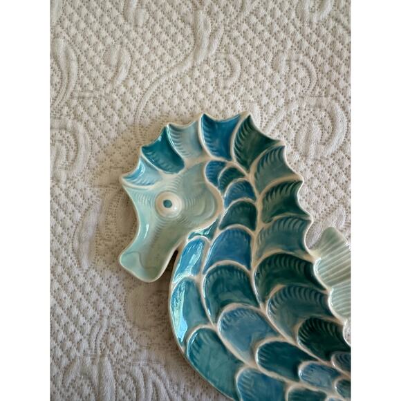 Blue Hand Painted Seahorse Ceramic Dish - Picture 2 of 3